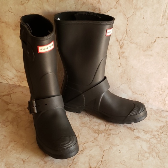 Hunter Shoes - Hunter short black mate woman rain boots 8